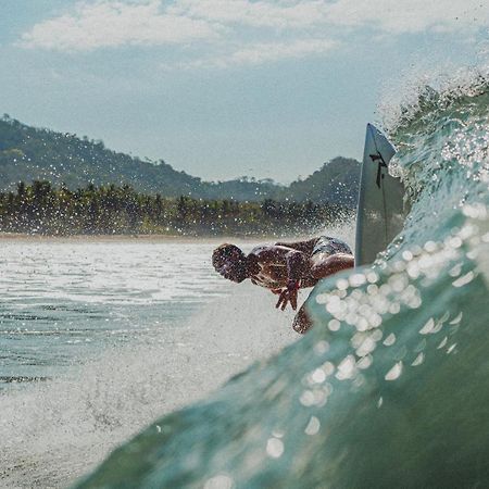 Cocobolo Surf Hotel & School Playa Santa Teresa  ภายนอก รูปภาพ