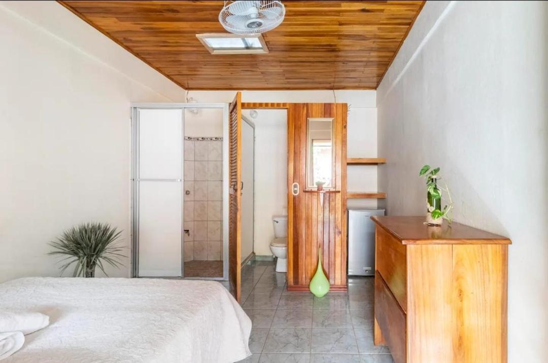 Cocobolo Surf Hotel & School Playa Santa Teresa  ภายนอก รูปภาพ