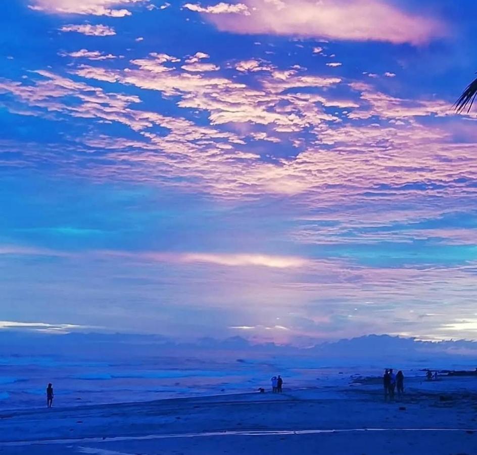 Cocobolo Surf Hotel & School Playa Santa Teresa  ภายนอก รูปภาพ