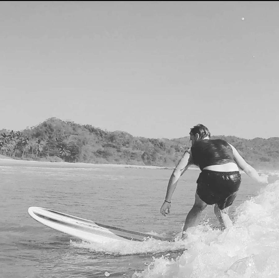Cocobolo Surf Hotel & School Playa Santa Teresa  ภายนอก รูปภาพ