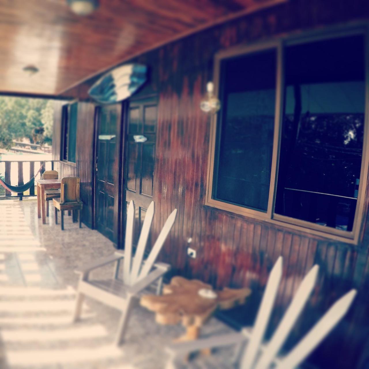 Cocobolo Surf Hotel & School Playa Santa Teresa  ภายนอก รูปภาพ